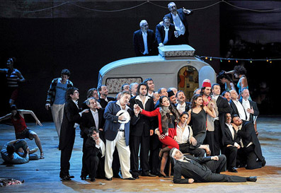 ‘Il turco in Italia’ de Rossini ha estat la producció premiada com a millor representació operística. © Antoni Bofill