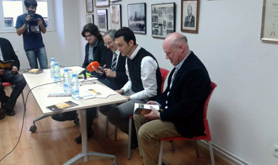 El passat 5 de novembre es va presentar la temporada de concerts de la Societat Coral Amics de la Unió per als mesos de tardor i hivern. En l’acte van intervenir Josep Vila Jover, director artístic de la Societat; Albert Guinovart, compositor i pianista; Tomàs Grau, director de l’Orquestra Camera Musicae, i Josep Mayoral, alcalde de Granollers