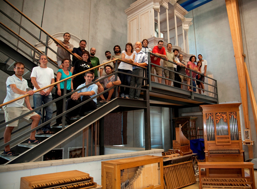 L'equip de tècnics del taller d'orgueneria de Gerhard Grenzing que han treballat en l'orgue de Radio France