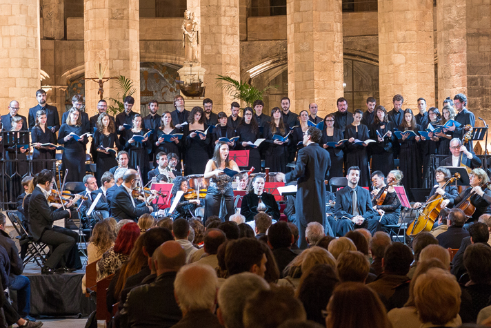 El Cor de Cambra Anton Bruckner i la Orquestra Filharmonia de Barcelona va interpretar el Requiem de Mozart a l'església de Santa Maria del Mar. Foto: Lars Isdahl.